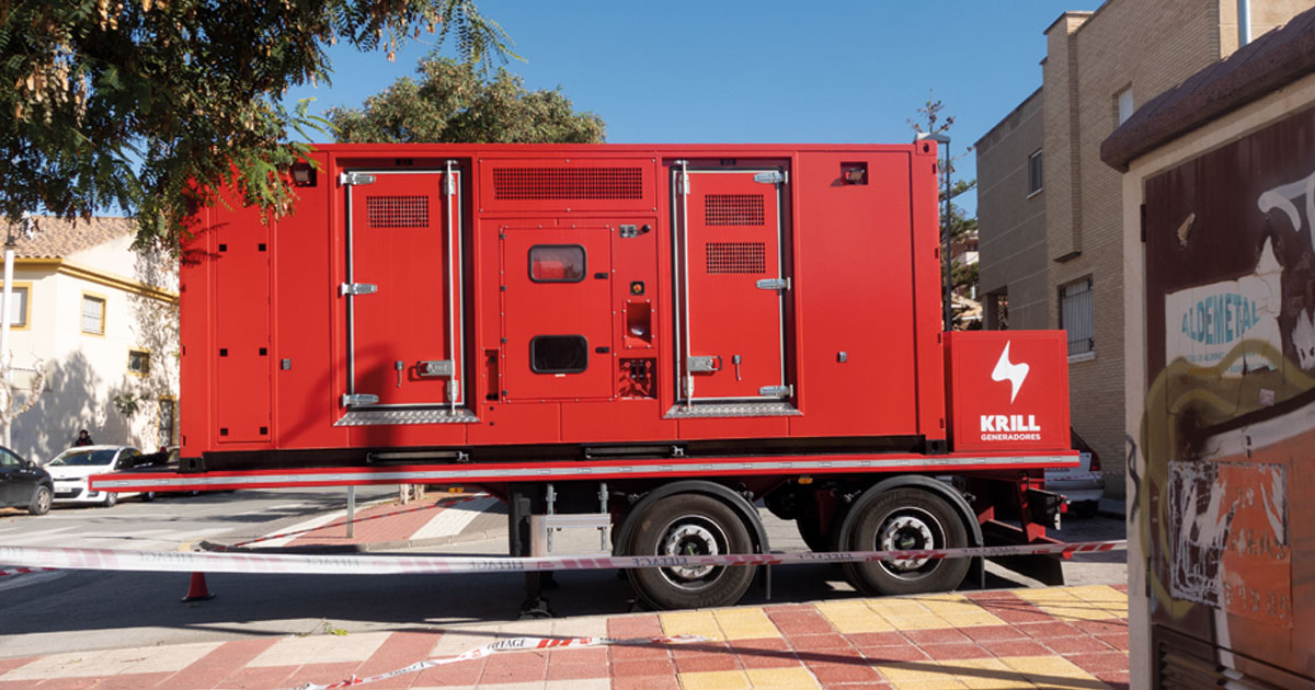 Generador eléctrico instalado en la urbanización Montegrande, Torreagüera, para garantizar suministro durante apagones