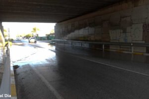 Acumulación de agua en un túnel del Rincón de Villanueva tras lluvias.