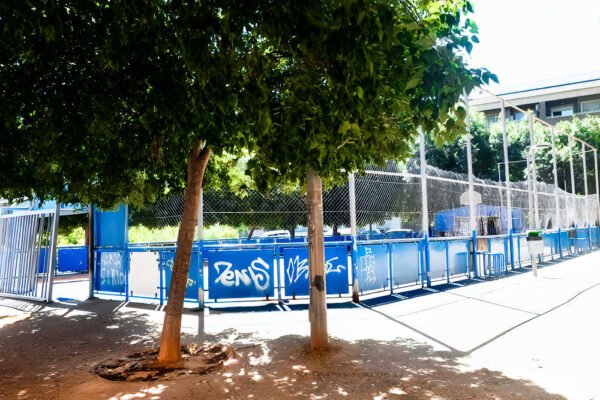Pistas deportivas del jardín de la calle San Francisco de Beniaján objeto de debate en la Junta Municipal